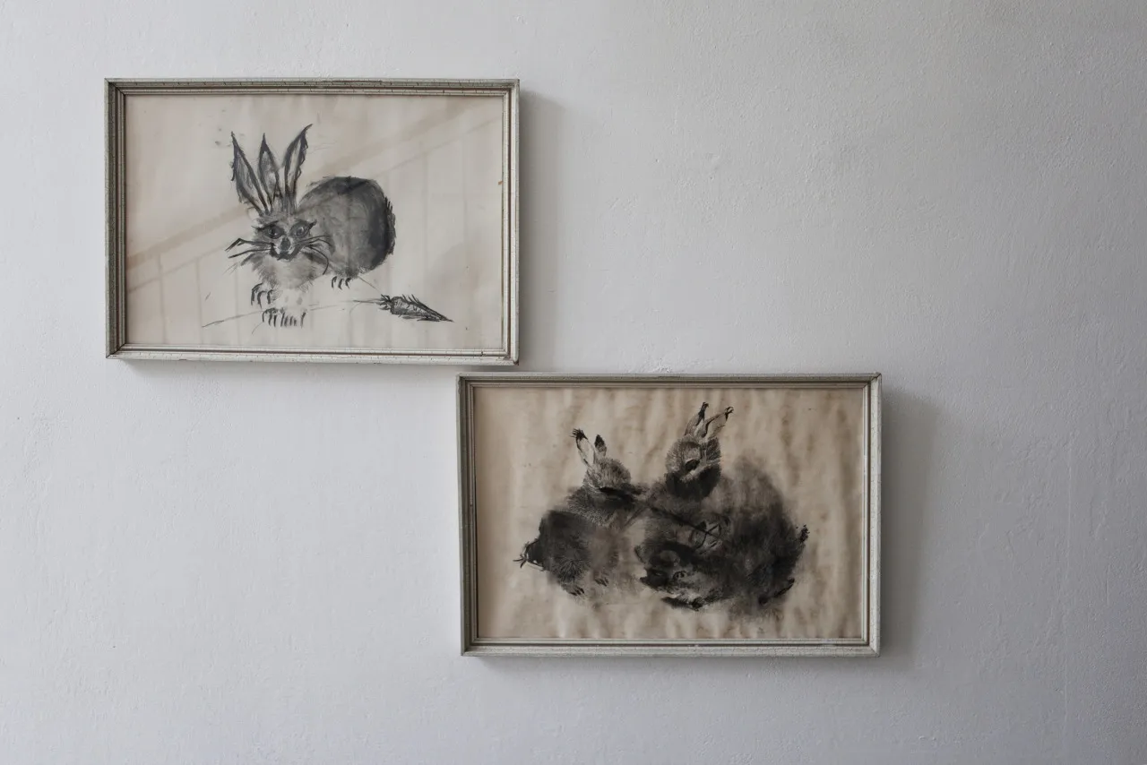 Barbora Kleinhamplová: Invisible Hand — 11
